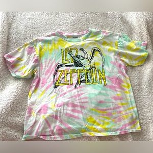 Old Navy T-shirt women’s size medium